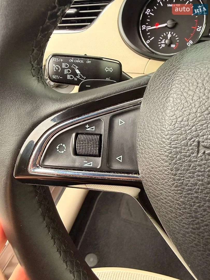 2014 Skoda Octavia - мініатюра 131