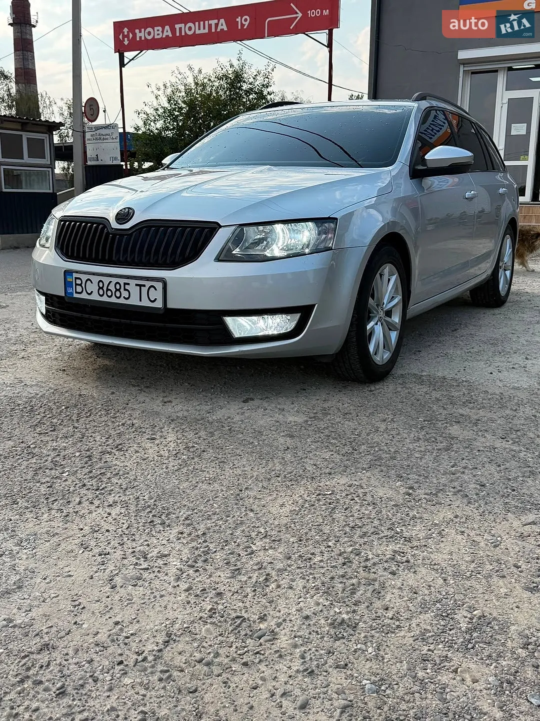 2016 Skoda Octavia - мініатюра 4