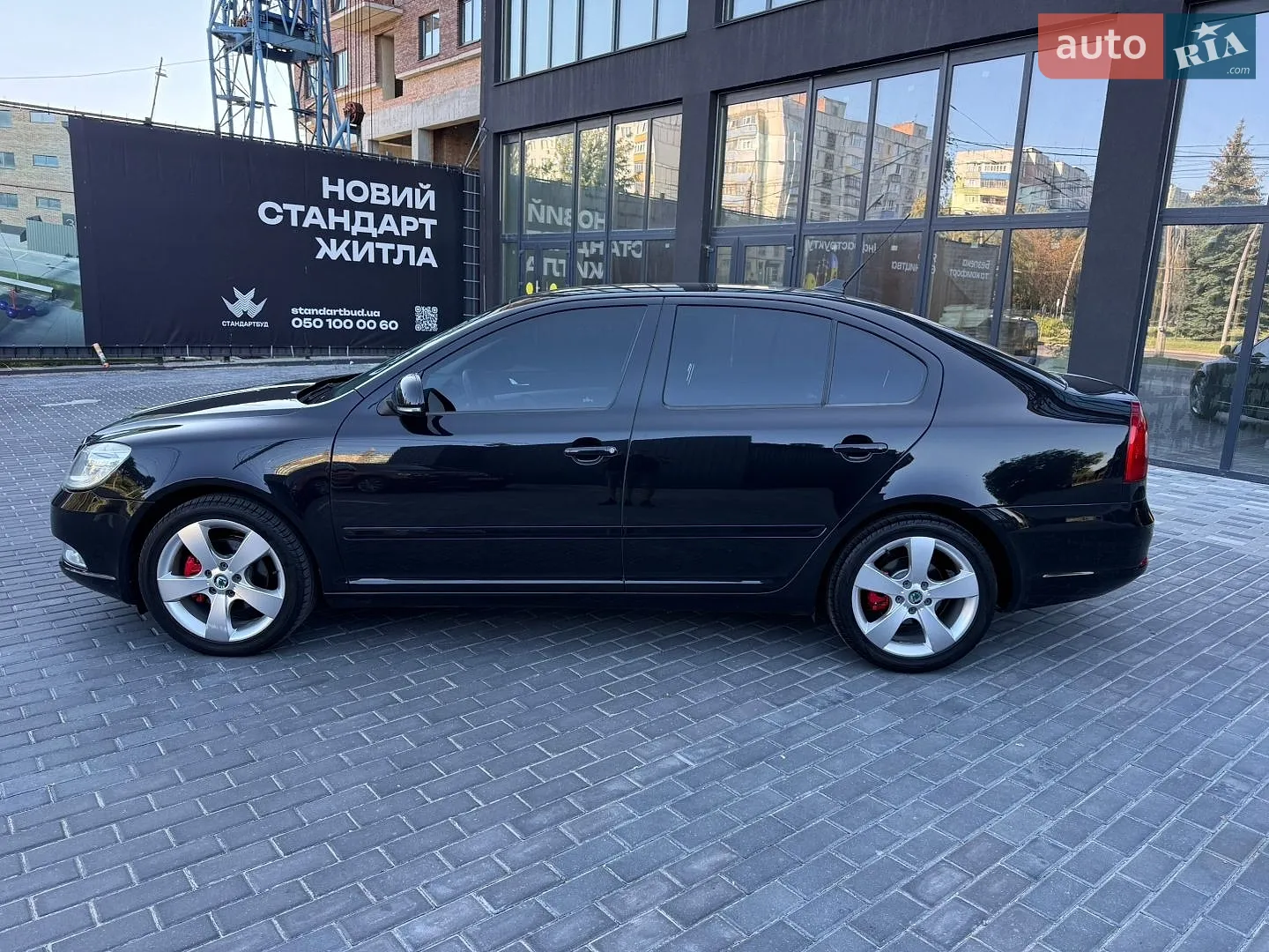 2010 Skoda Octavia - мініатюра 8