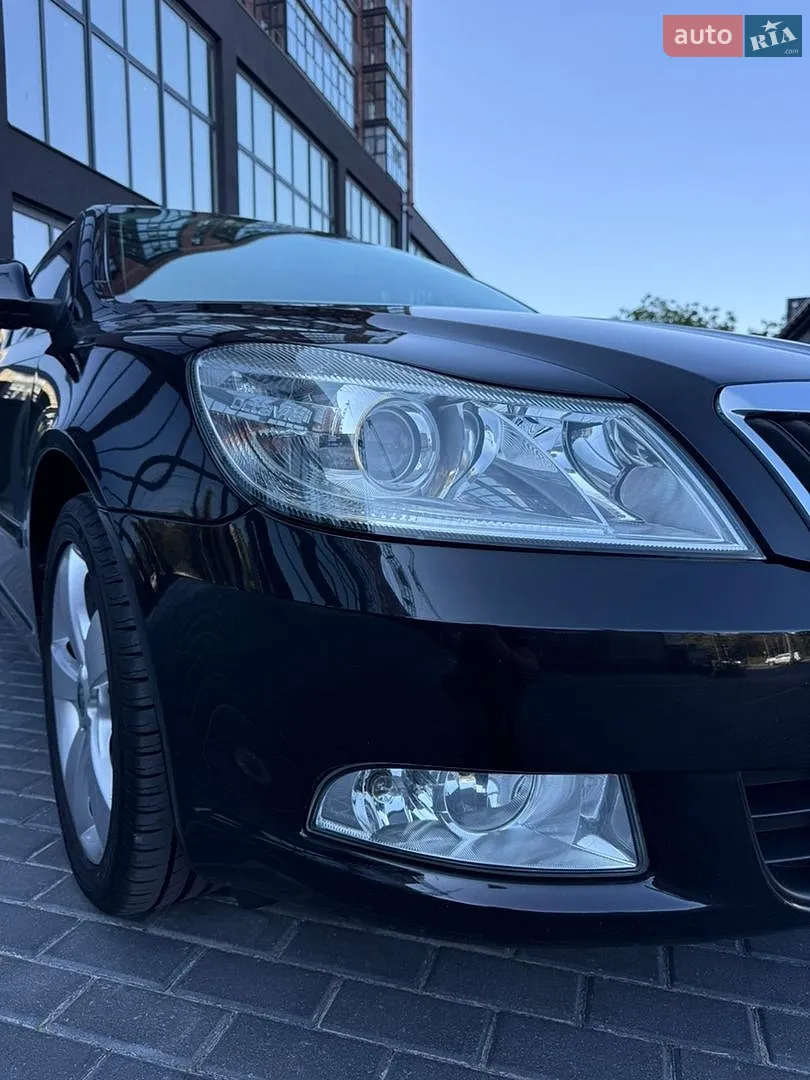 2010 Skoda Octavia - мініатюра 22