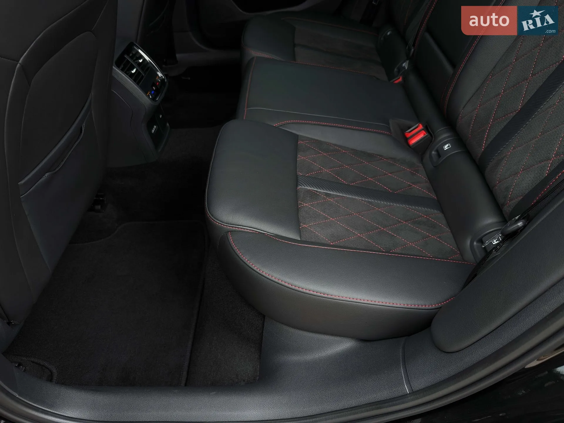 2022 Skoda Octavia - мініатюра 71