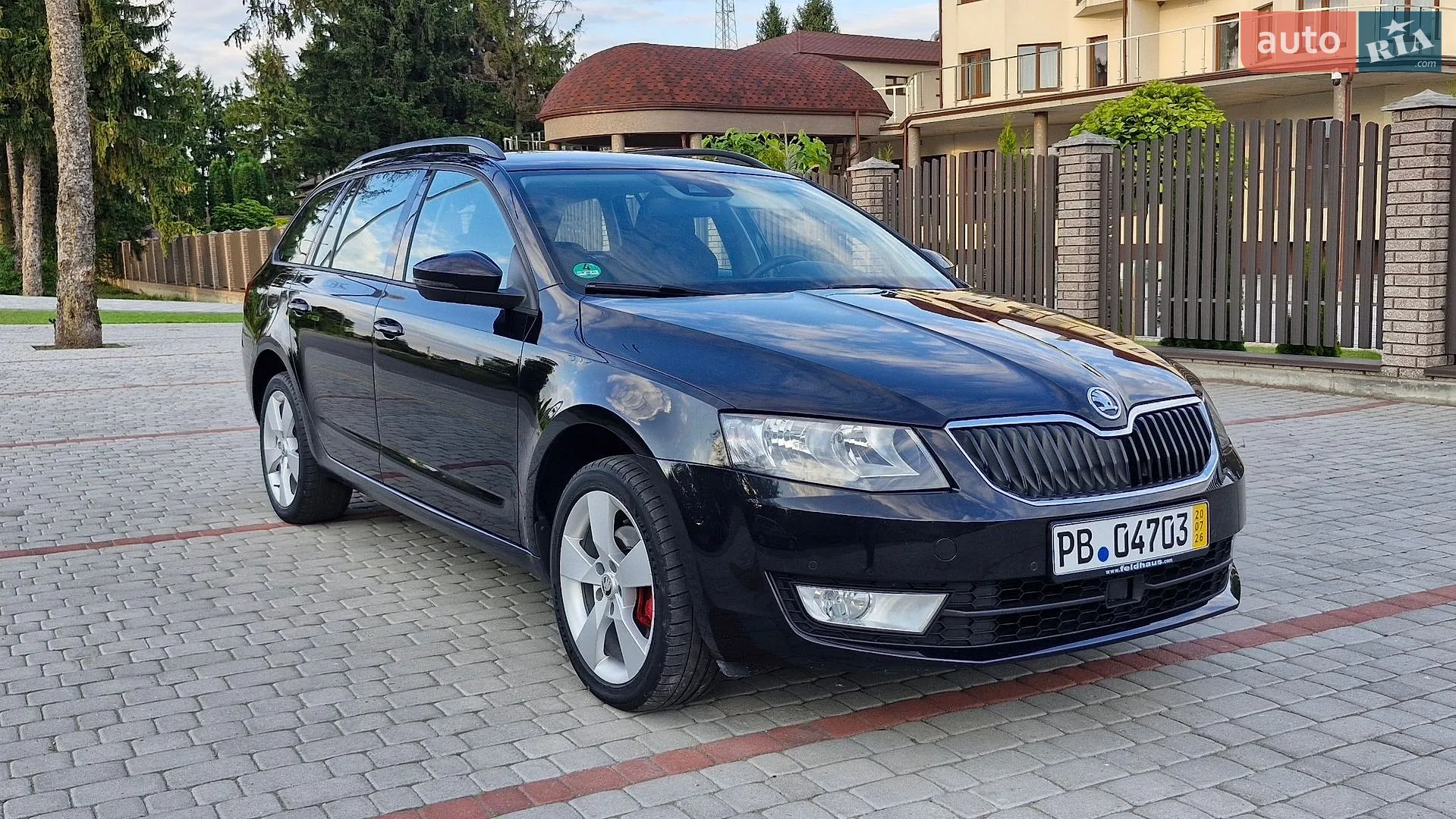 2016 Skoda Octavia - мініатюра 2