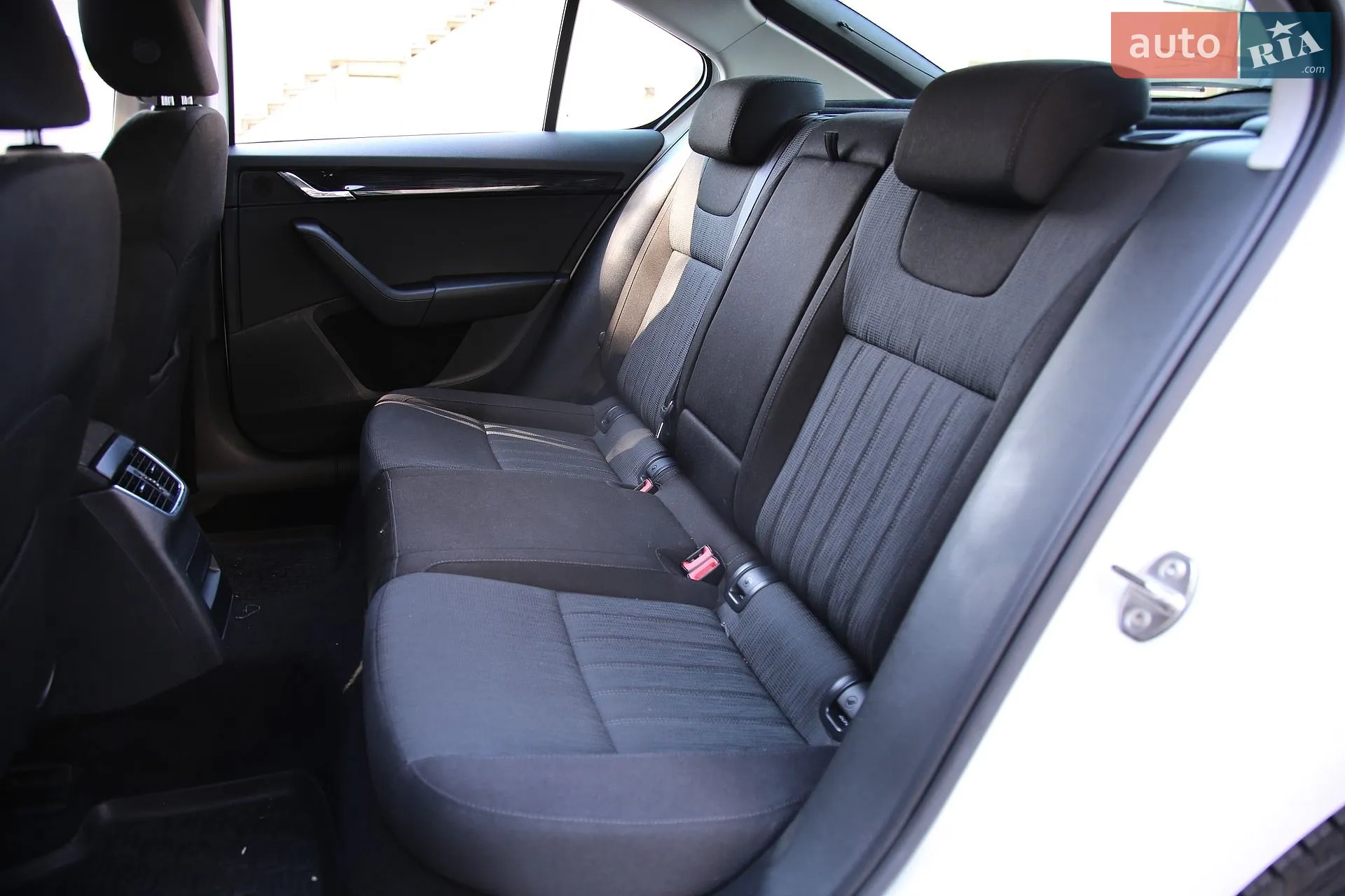 2019 Skoda Octavia - мініатюра 8