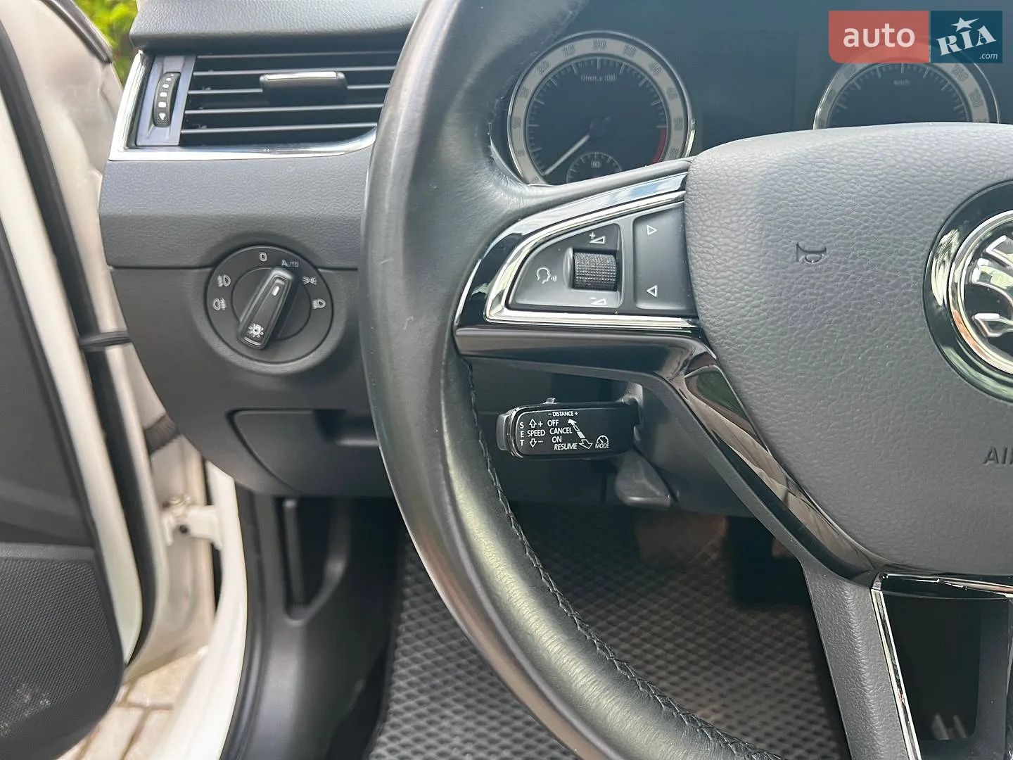 2018 Skoda Octavia - мініатюра 10