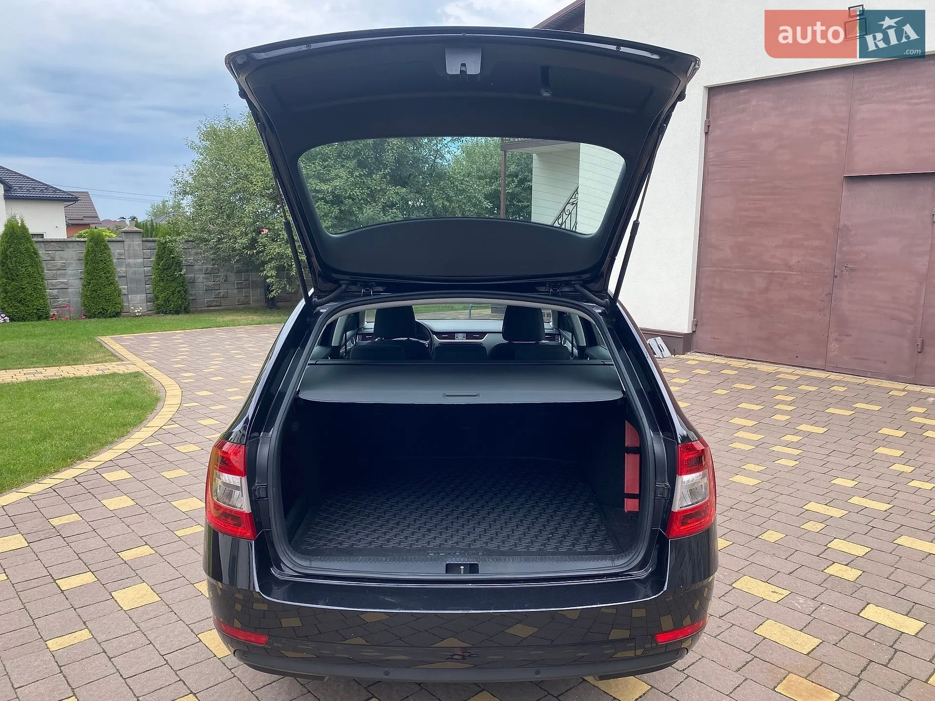 2019 Skoda Octavia - мініатюра 31