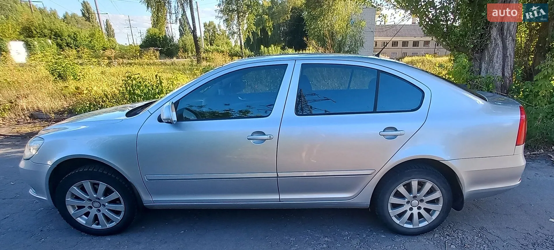 2010 Skoda Octavia - мініатюра 10