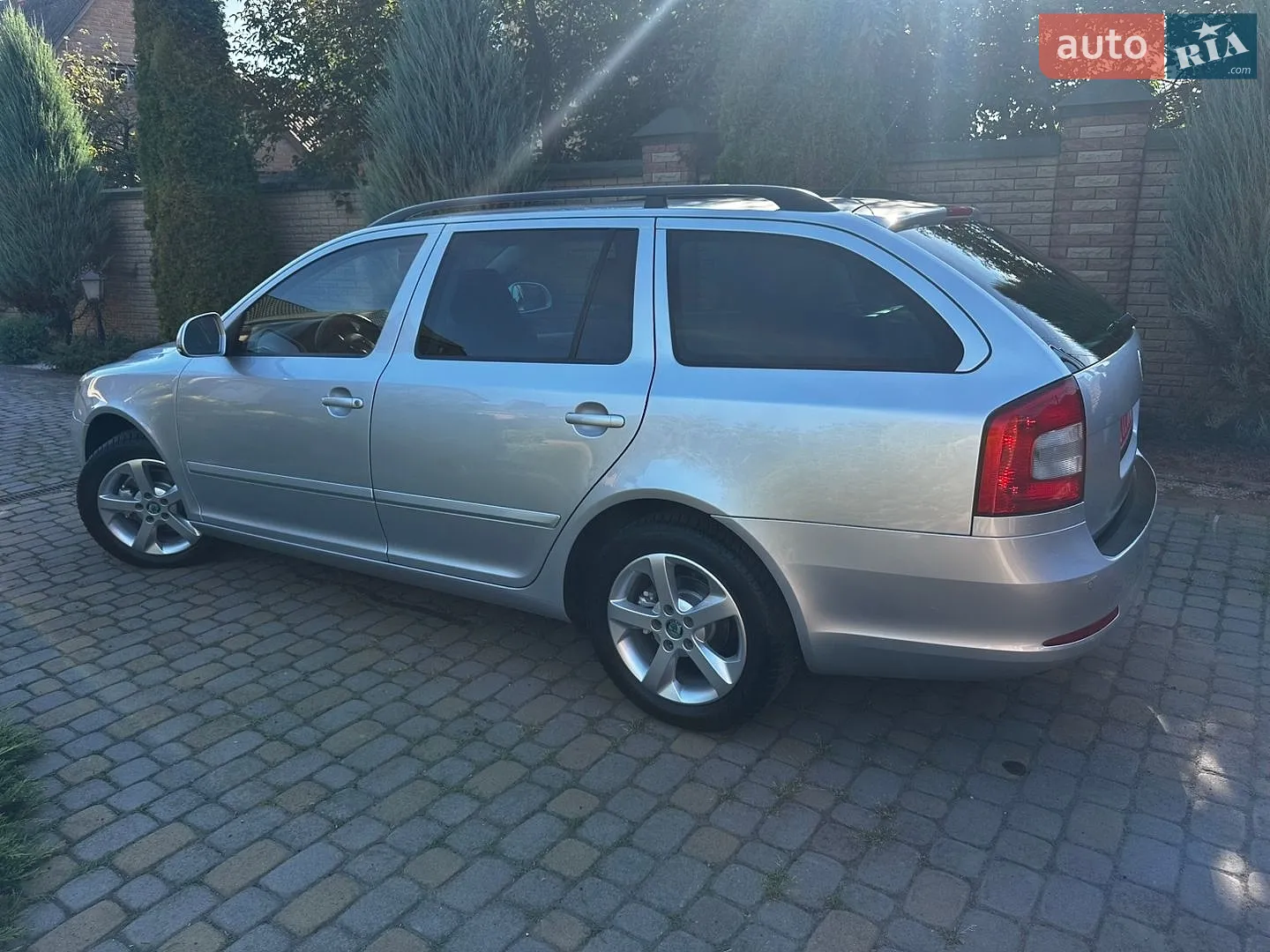 2011 Skoda Octavia - мініатюра 8