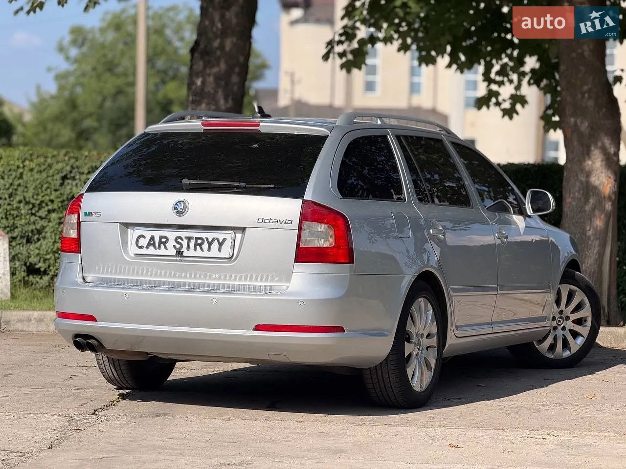 2010 Skoda Octavia - мініатюра 26