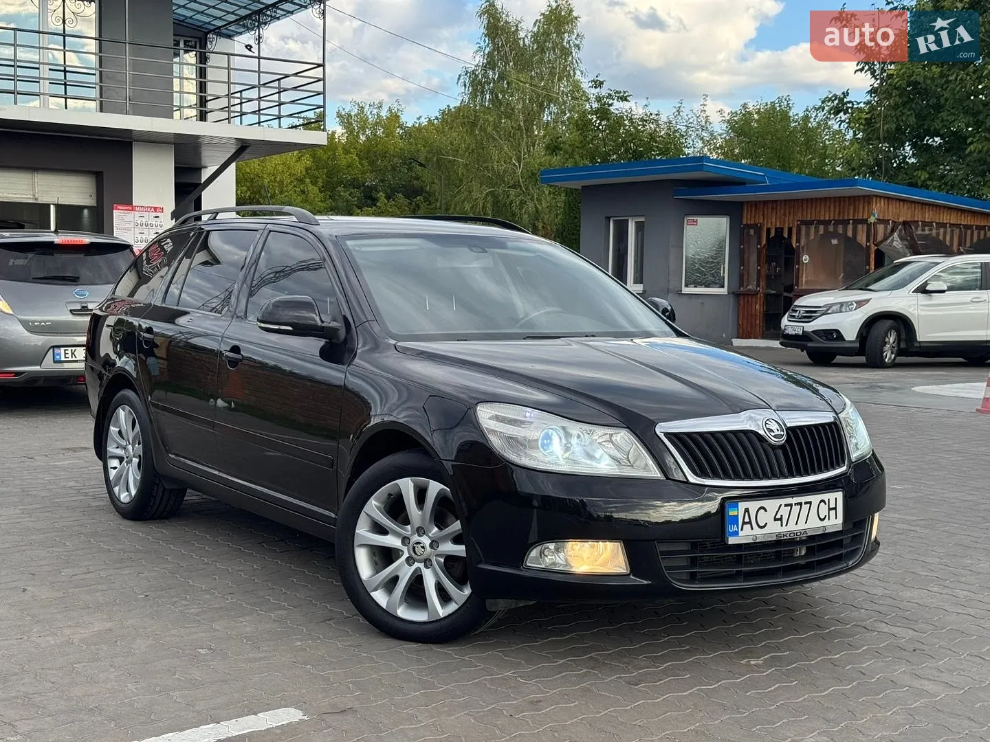 2010 Skoda Octavia - мініатюра 3