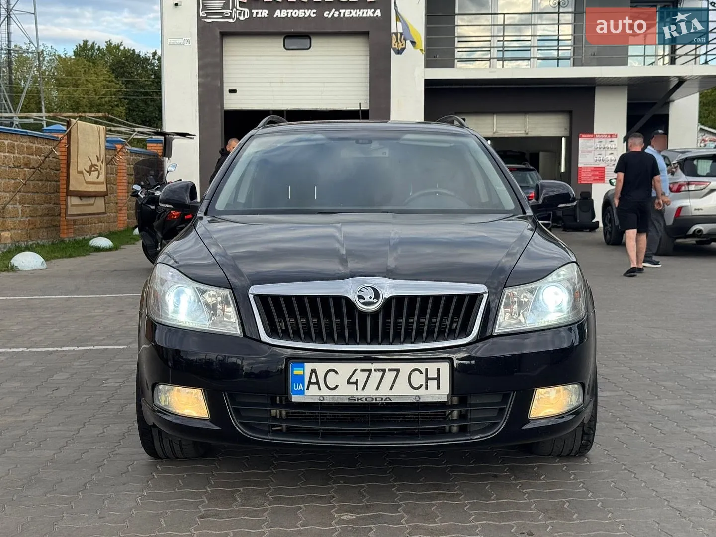 2010 Skoda Octavia - мініатюра 5