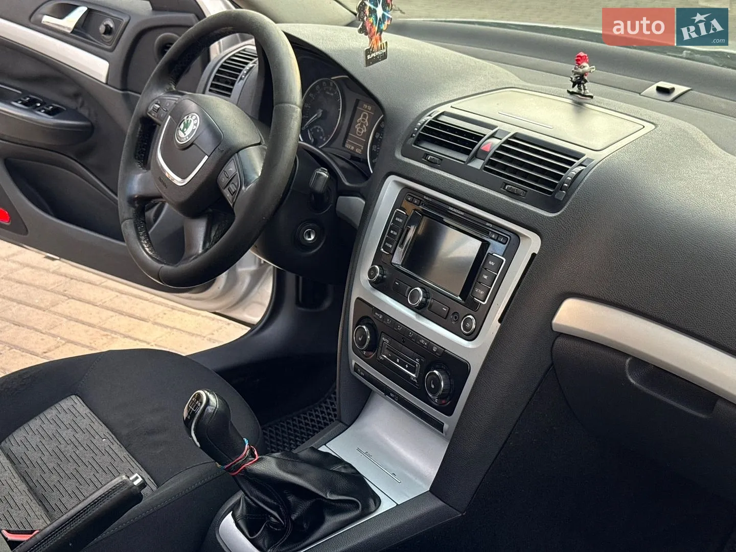 2011 Skoda Octavia - мініатюра 24