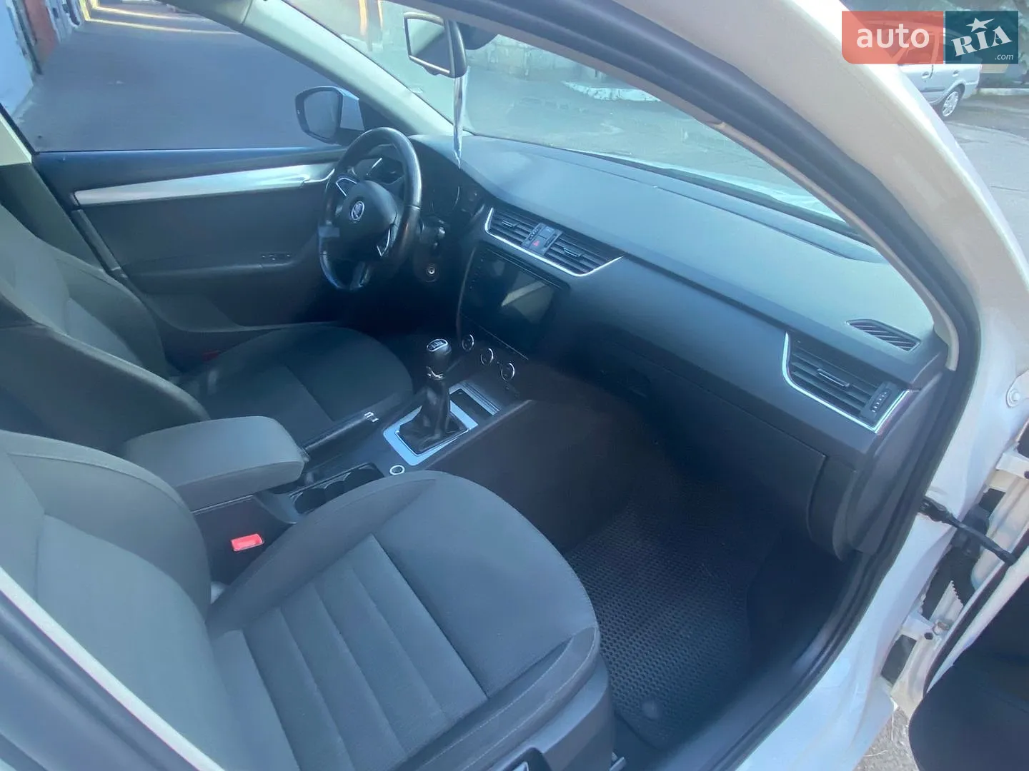 2014 Skoda Octavia - мініатюра 17