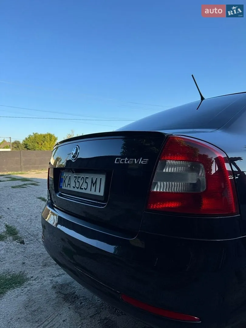 2010 Skoda Octavia - мініатюра 10
