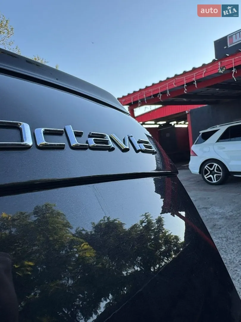 2010 Skoda Octavia - мініатюра 15