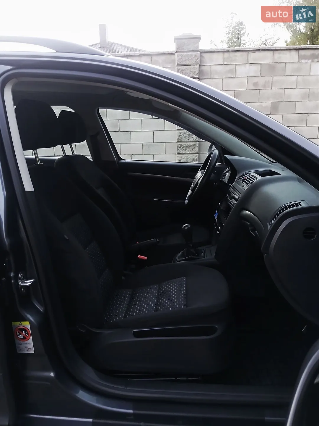 2010 Skoda Octavia - мініатюра 9