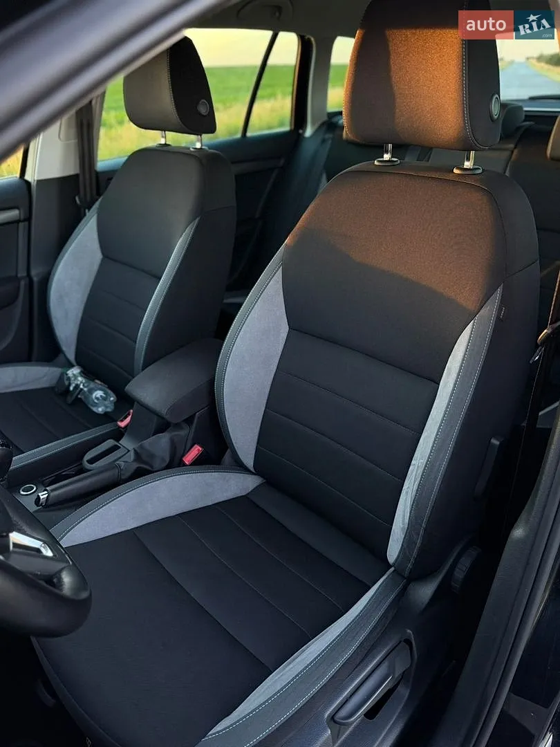 2016 Skoda Octavia - мініатюра 26