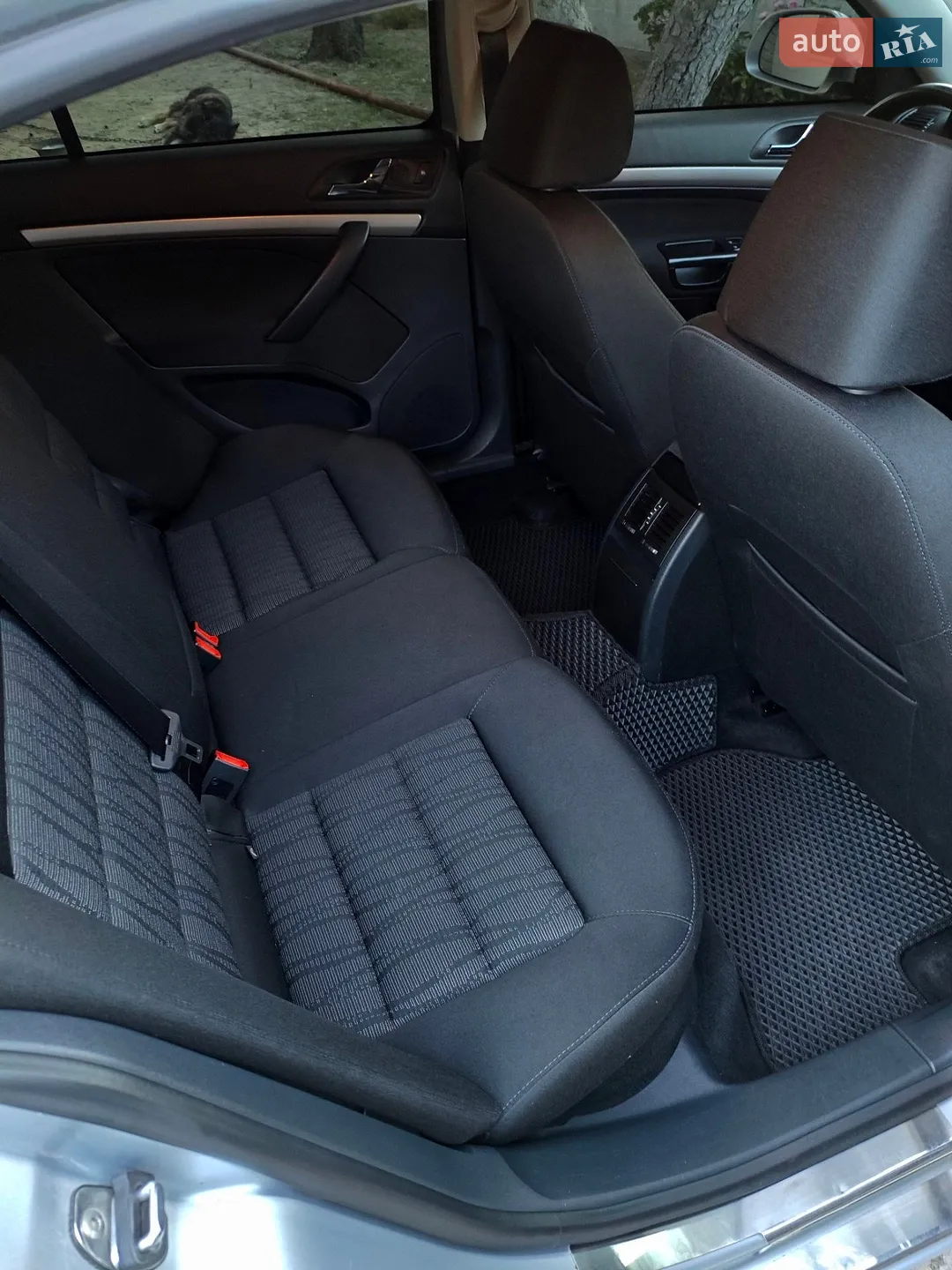 2011 Skoda Octavia - мініатюра 10