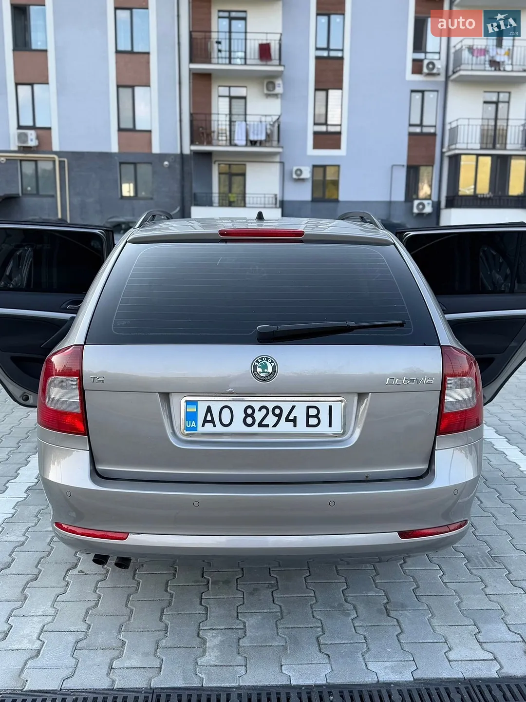 2011 Skoda Octavia - мініатюра 11