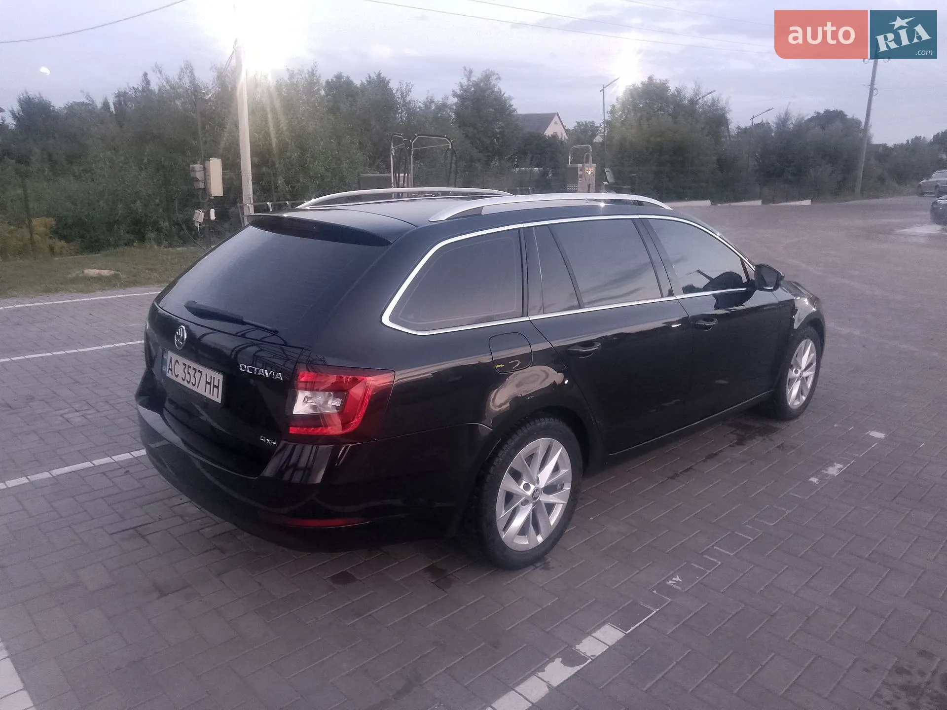 2017 Skoda Octavia - фото 1