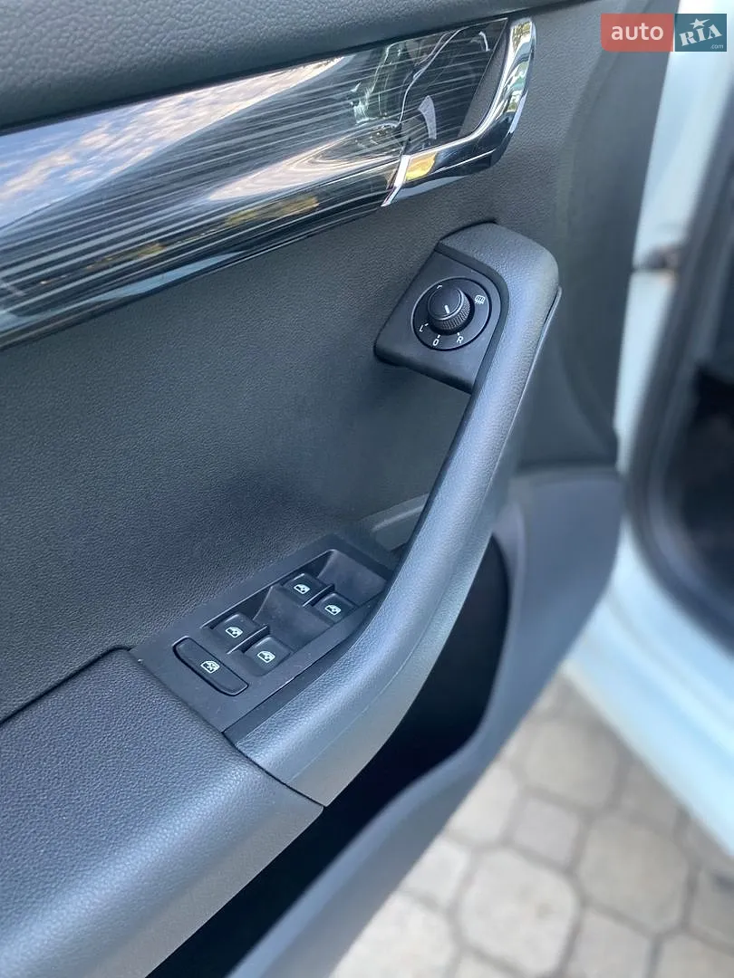 2018 Skoda Octavia - мініатюра 42