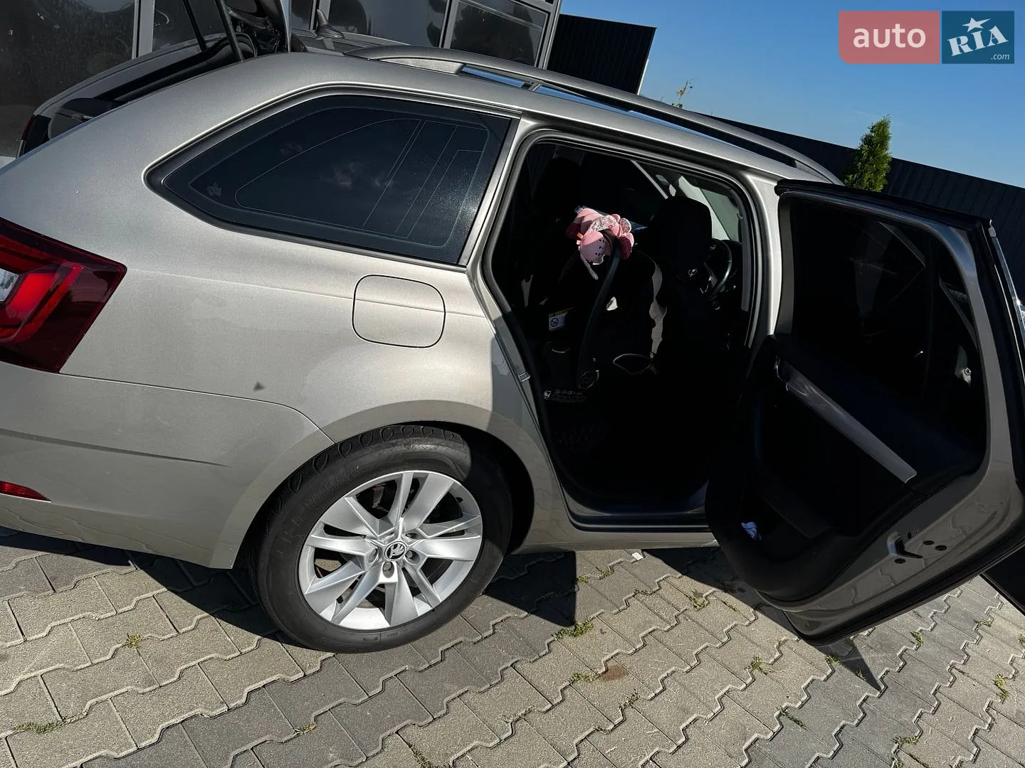 2017 Skoda Octavia - мініатюра 5