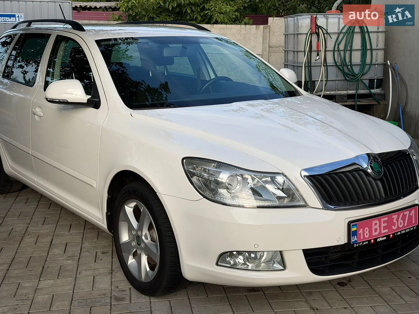 2012 Skoda Octavia - мініатюра 2