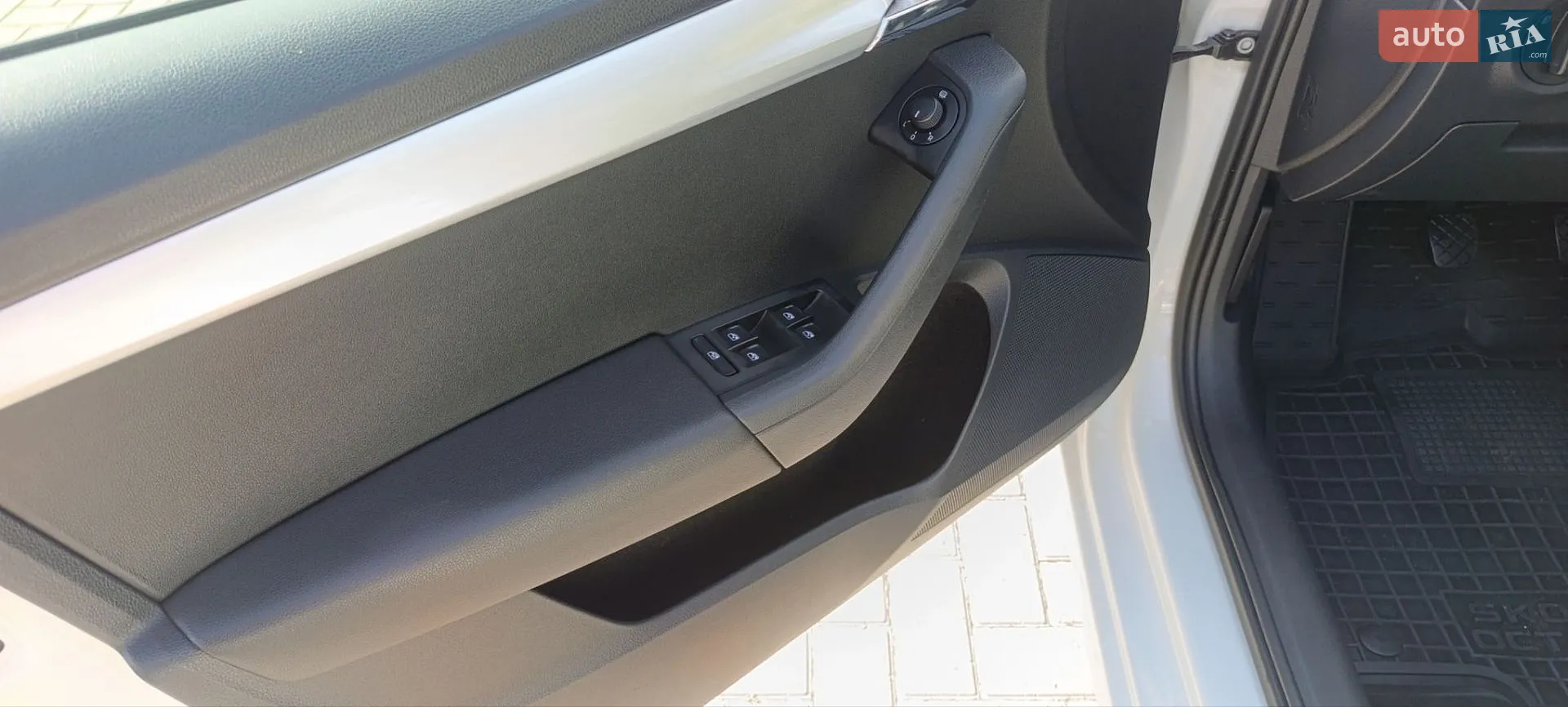 2018 Skoda Octavia - мініатюра 16
