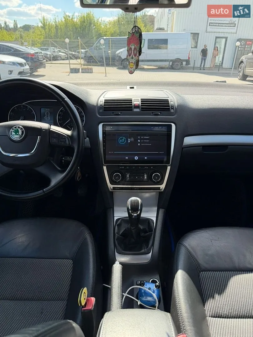 2011 Skoda Octavia - мініатюра 26