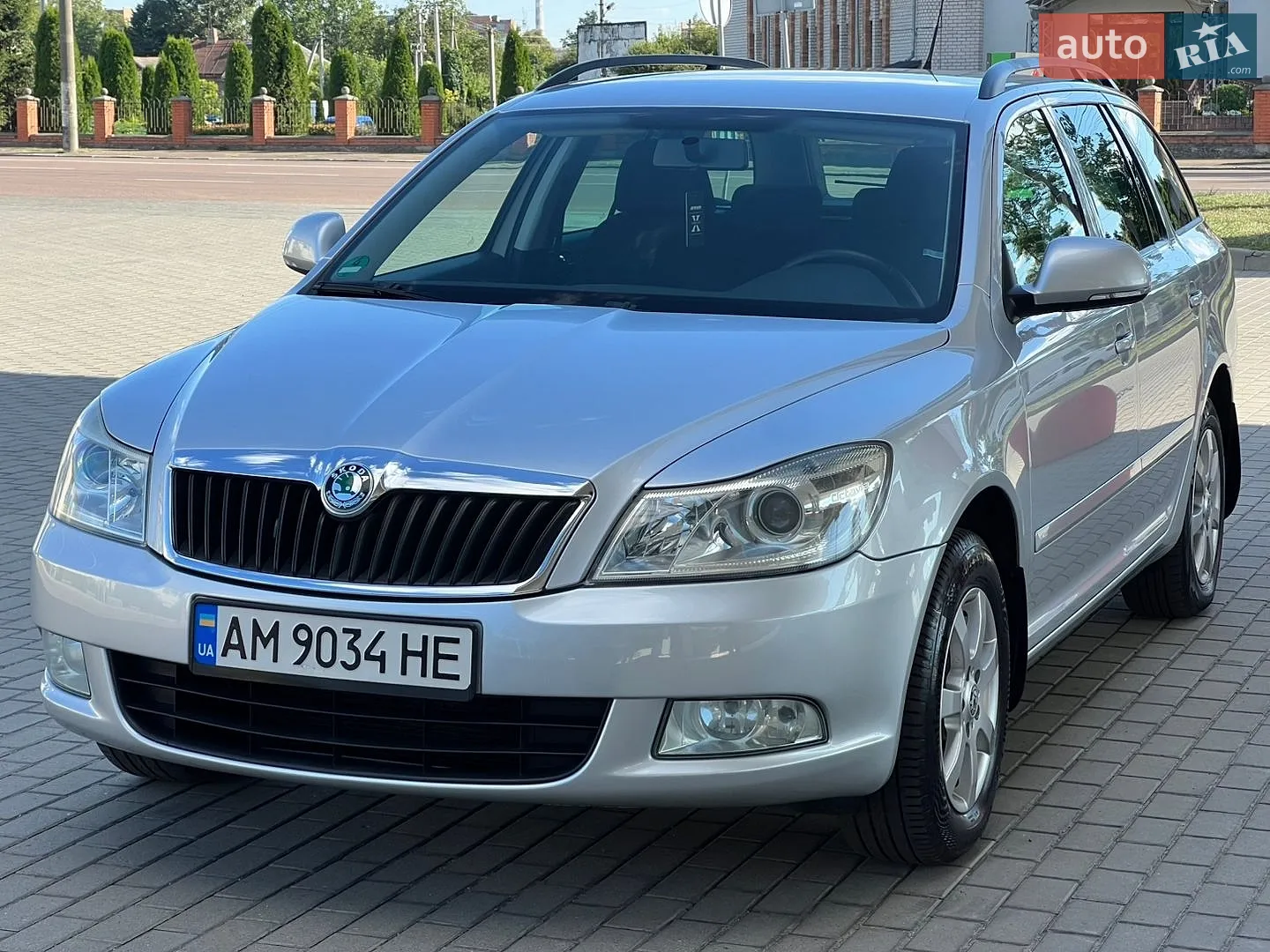 2010 Skoda Octavia - мініатюра 7
