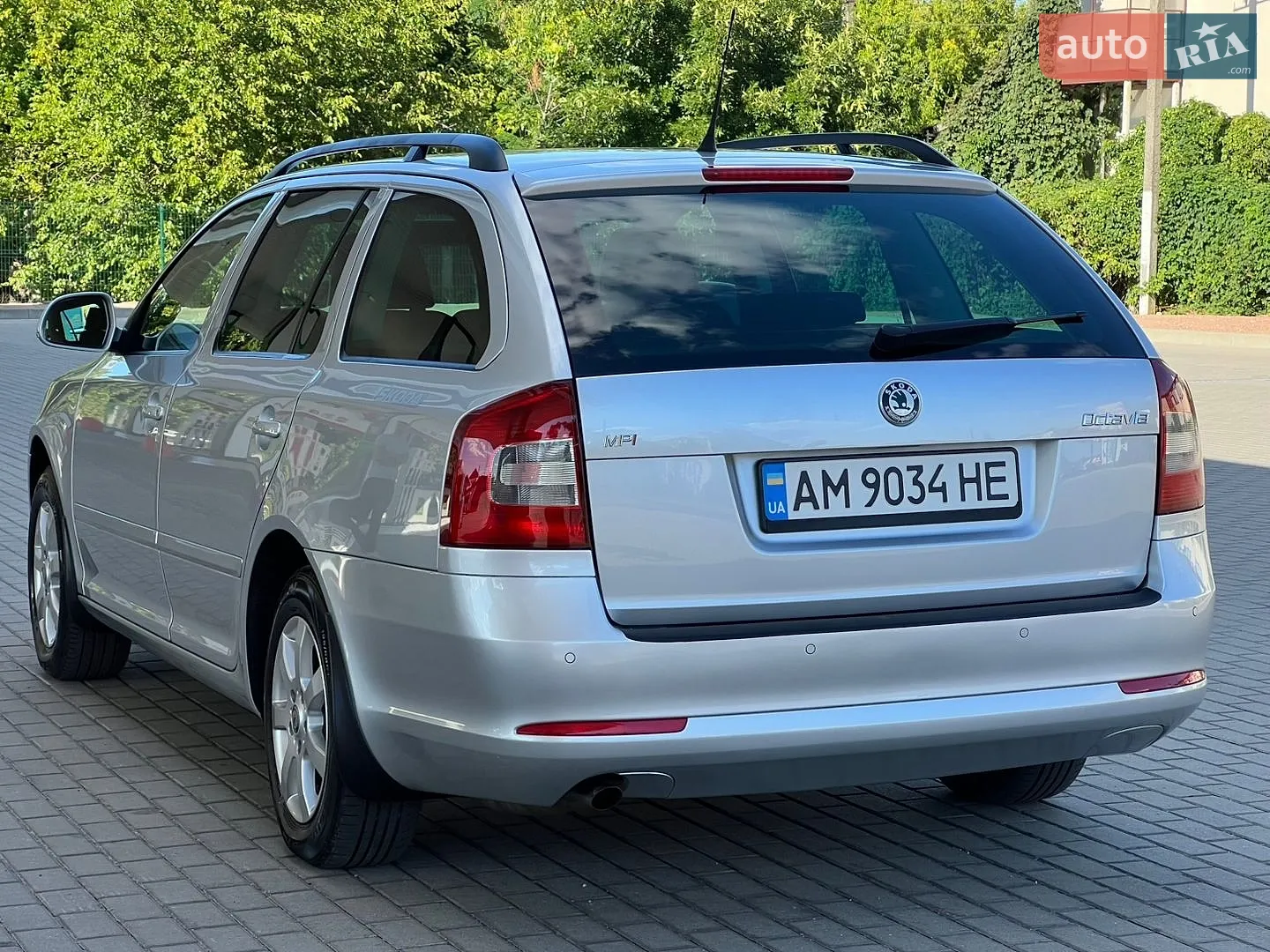 2010 Skoda Octavia - мініатюра 9