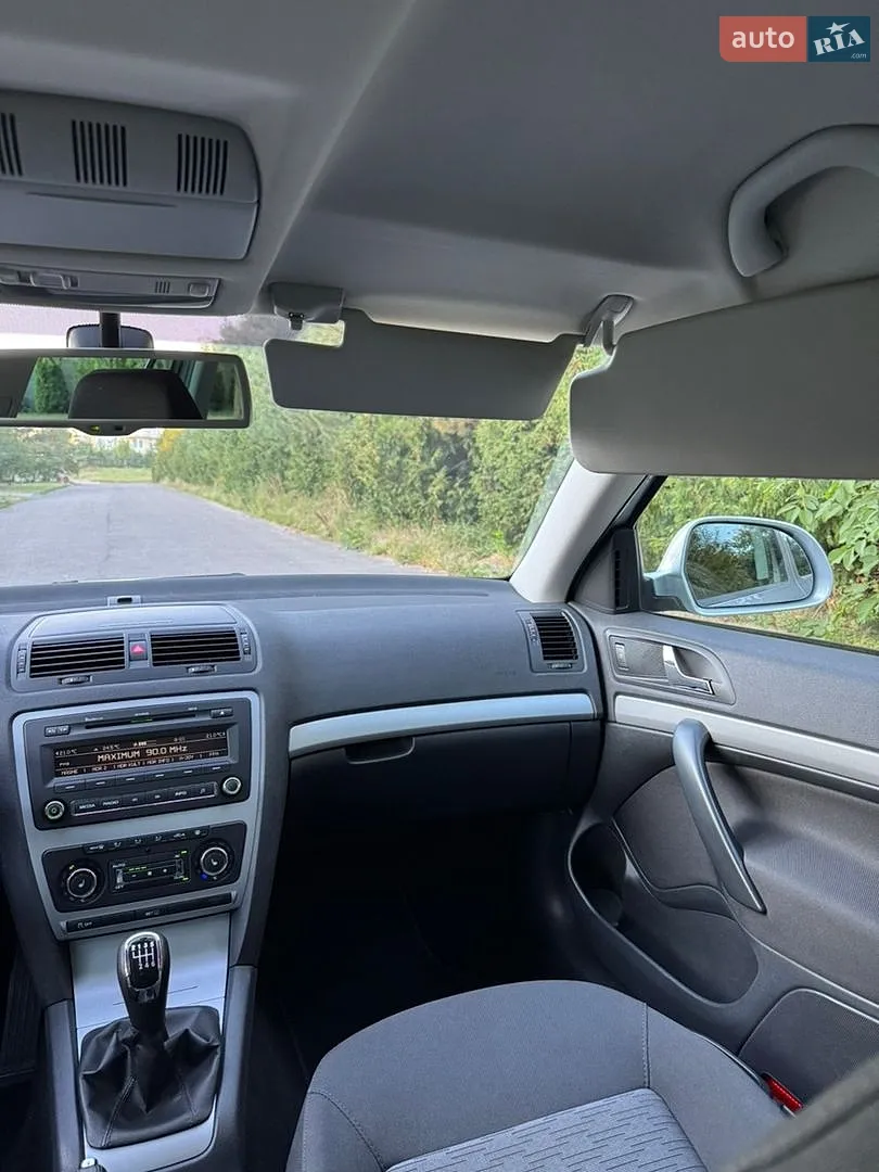 2013 Skoda Octavia - мініатюра 63