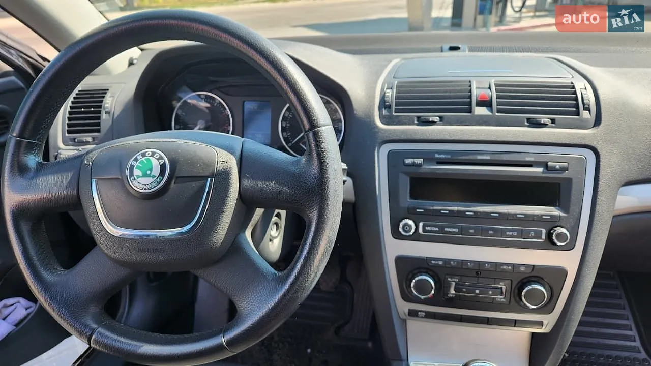2011 Skoda Octavia - мініатюра 4