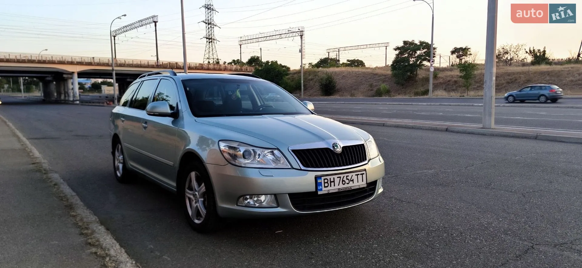 2010 Skoda Octavia - мініатюра 3