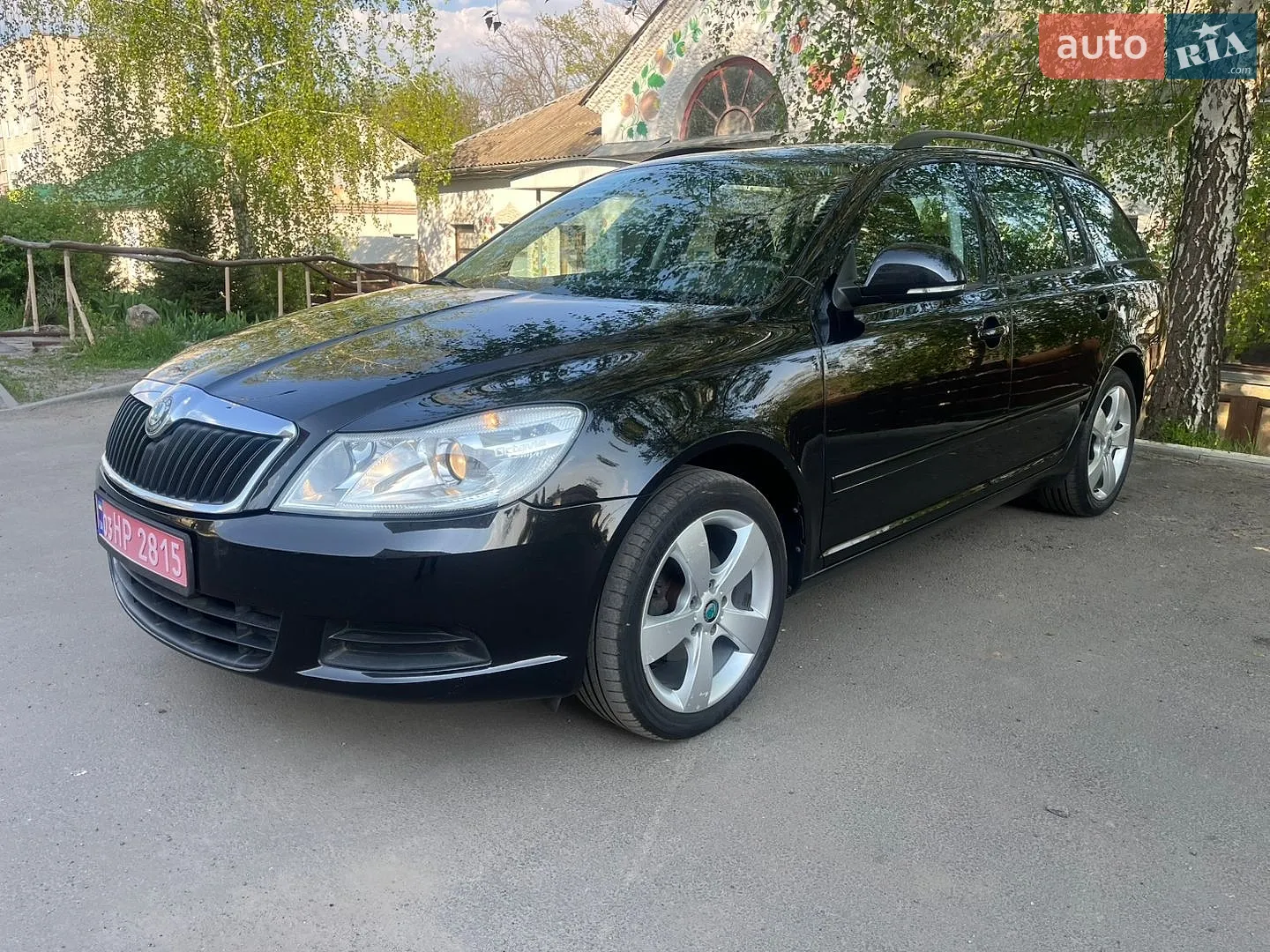 2010 Skoda Octavia - мініатюра 2