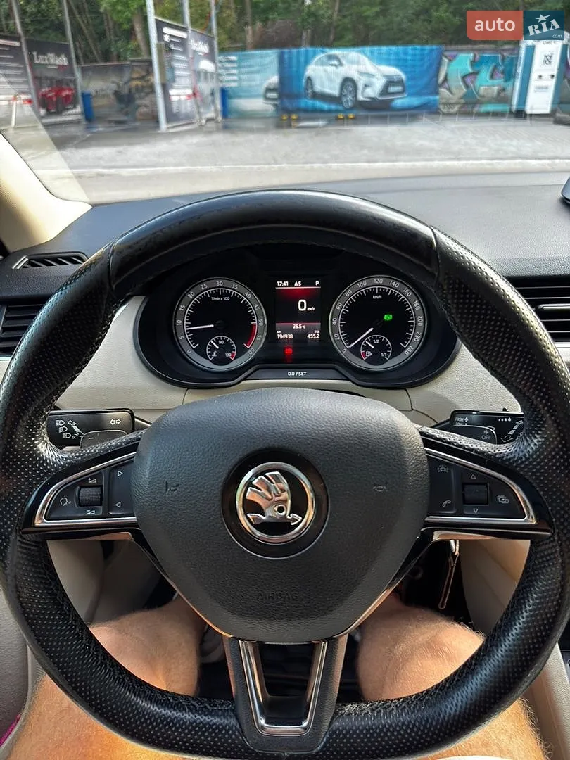2017 Skoda Octavia - мініатюра 20