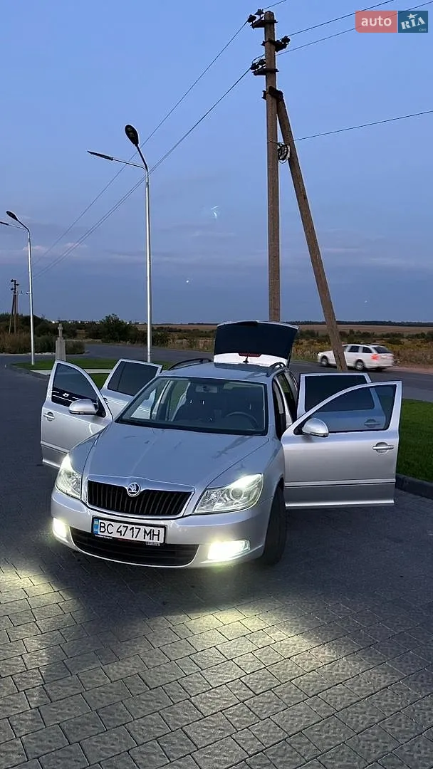 2012 Skoda Octavia - мініатюра 2