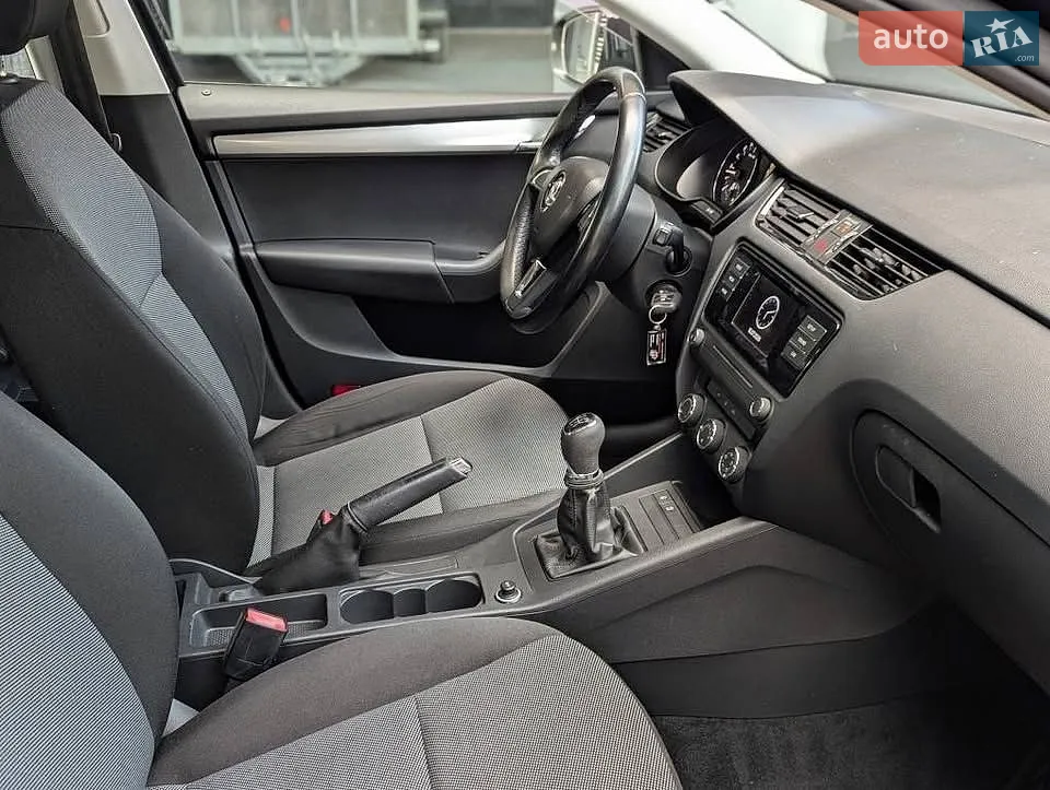 2016 Skoda Octavia - мініатюра 8
