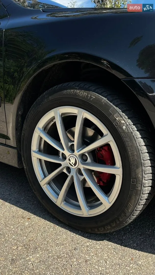 2010 Skoda Octavia - мініатюра 28