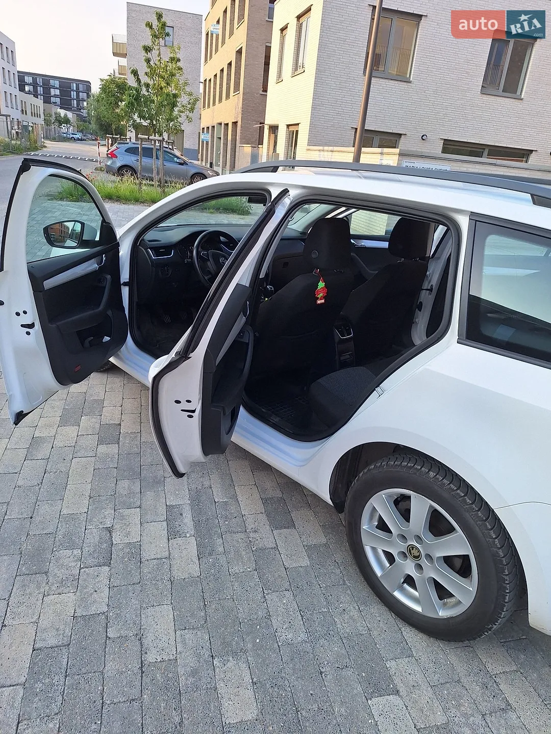 2014 Skoda Octavia - мініатюра 4