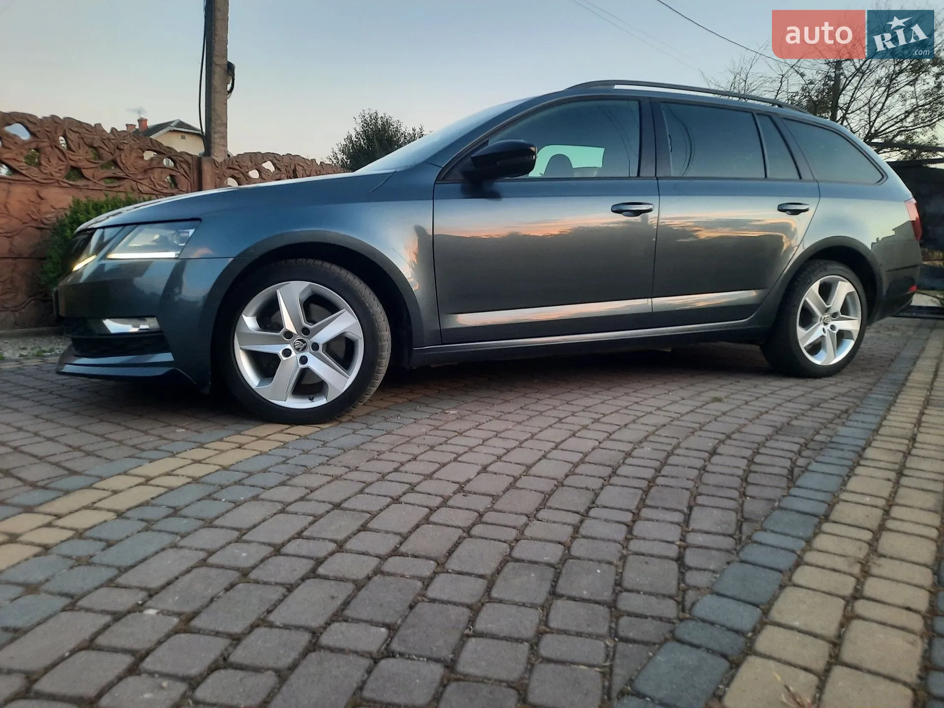 2020 Skoda Octavia - мініатюра 2