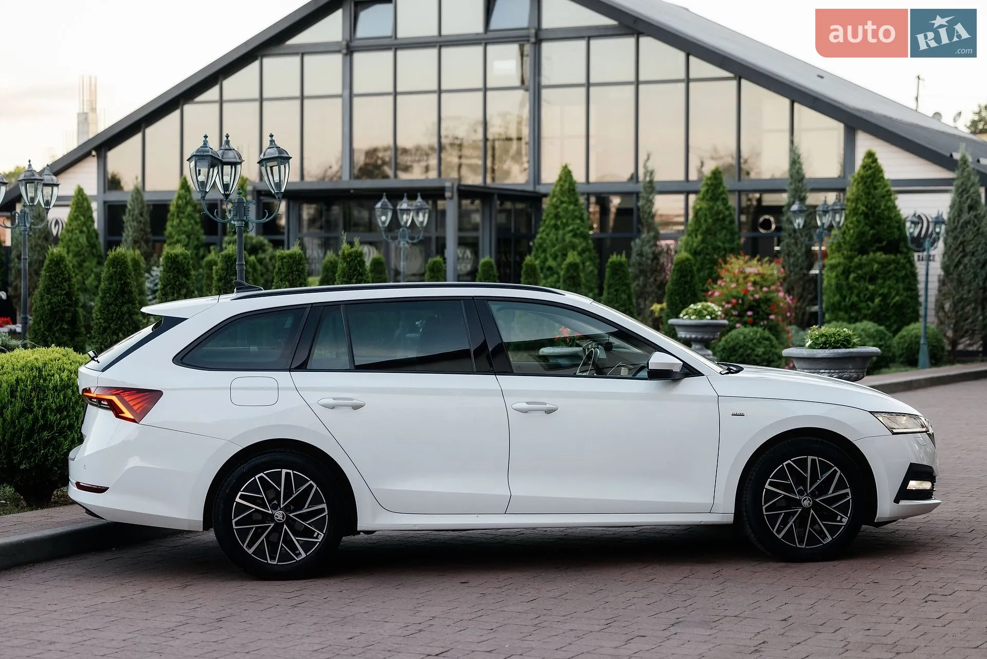 2021 Skoda Octavia - мініатюра 15