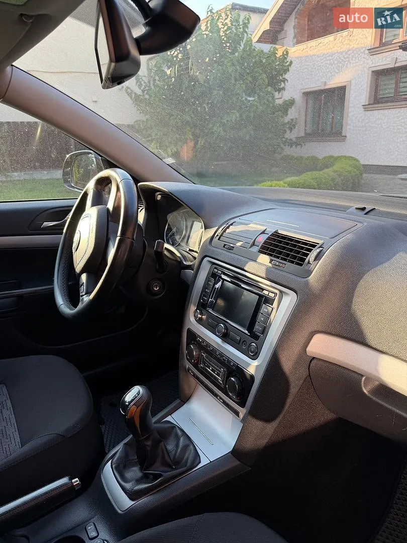 2012 Skoda Octavia - мініатюра 8