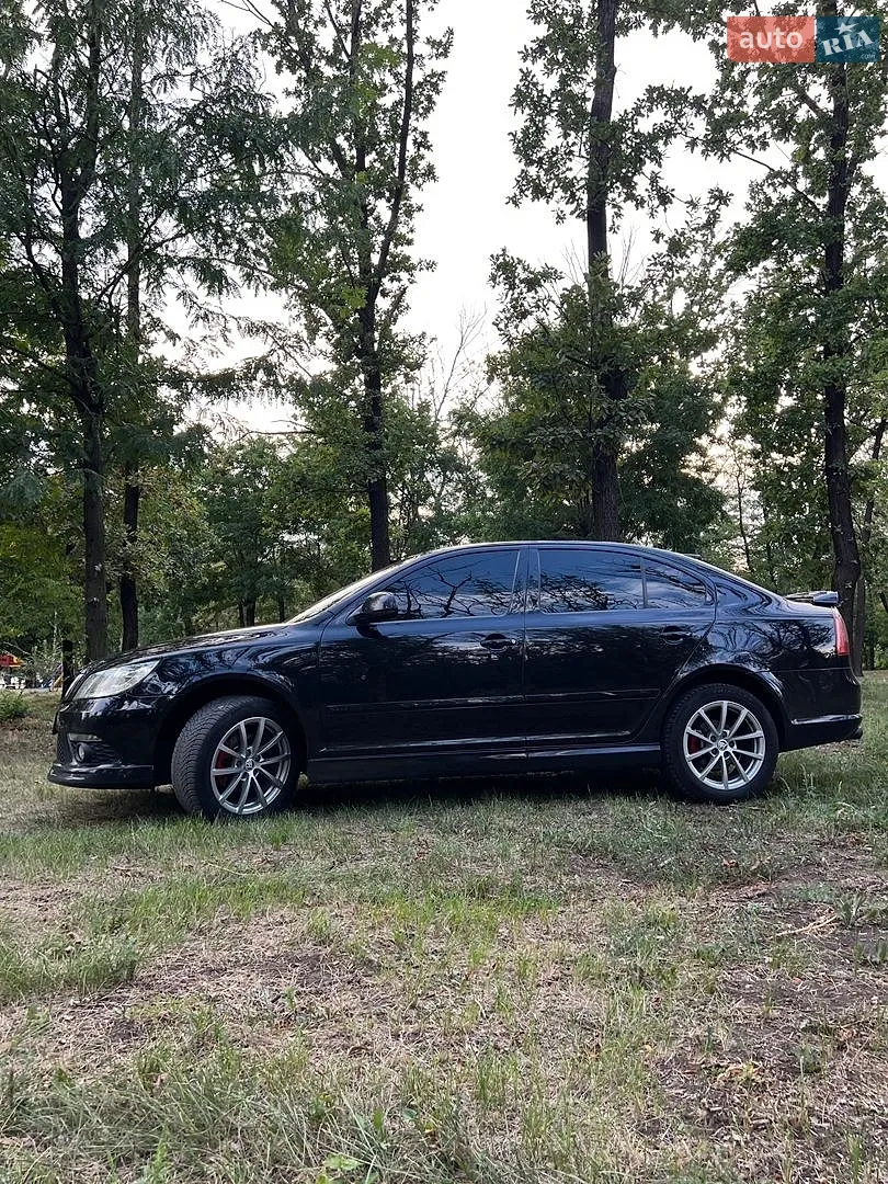 2010 Skoda Octavia - мініатюра 5