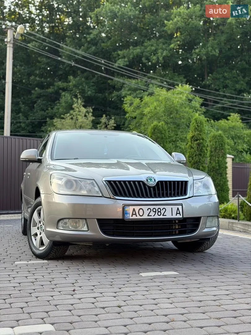 2011 Skoda Octavia - фото 1