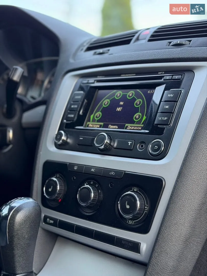 2011 Skoda Octavia - мініатюра 2