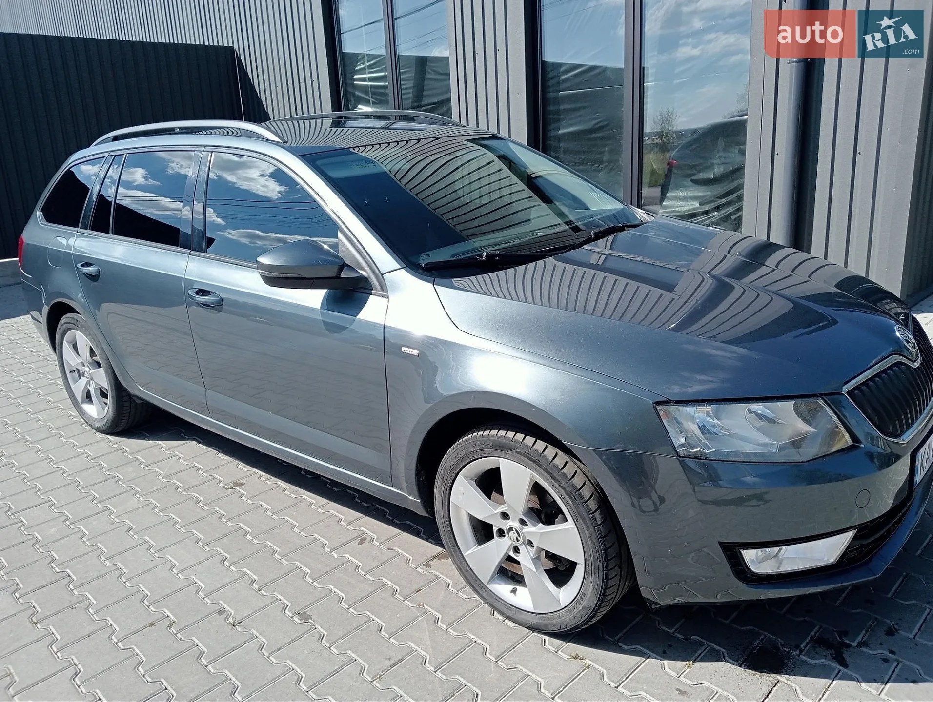 2016 Skoda Octavia - мініатюра 3