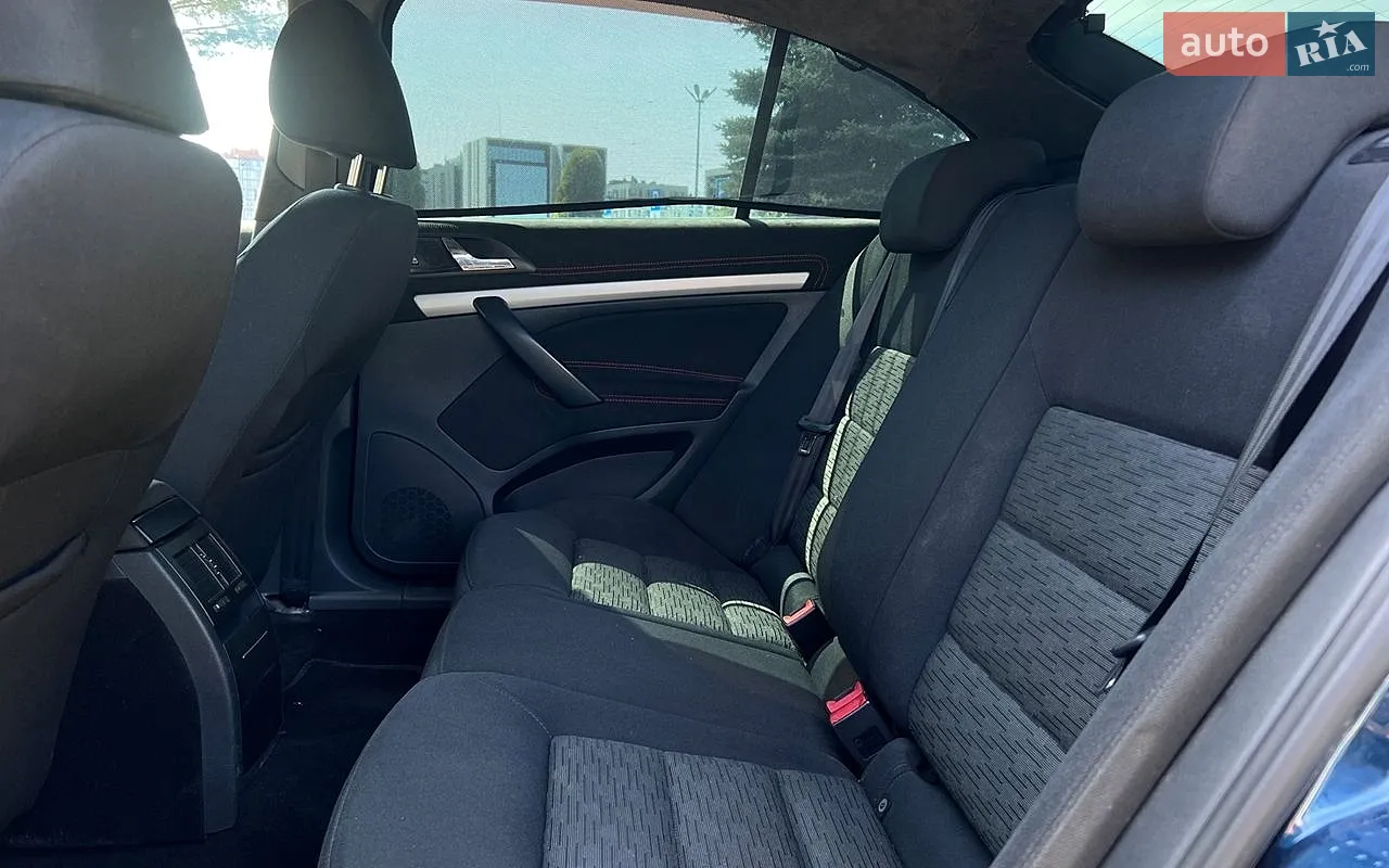 2012 Skoda Octavia - мініатюра 24