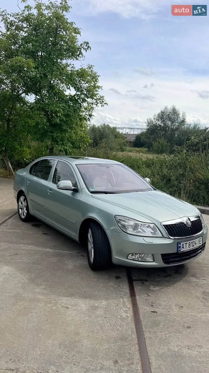 2010 Skoda Octavia - мініатюра 9