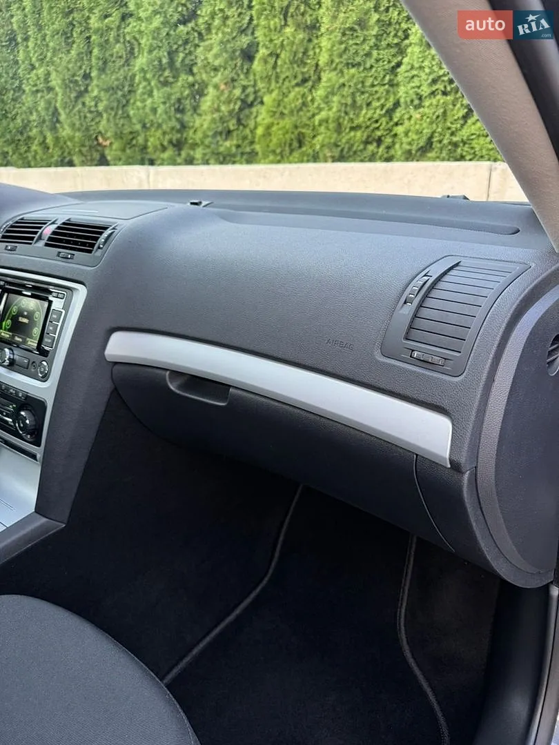 2012 Skoda Octavia - мініатюра 77