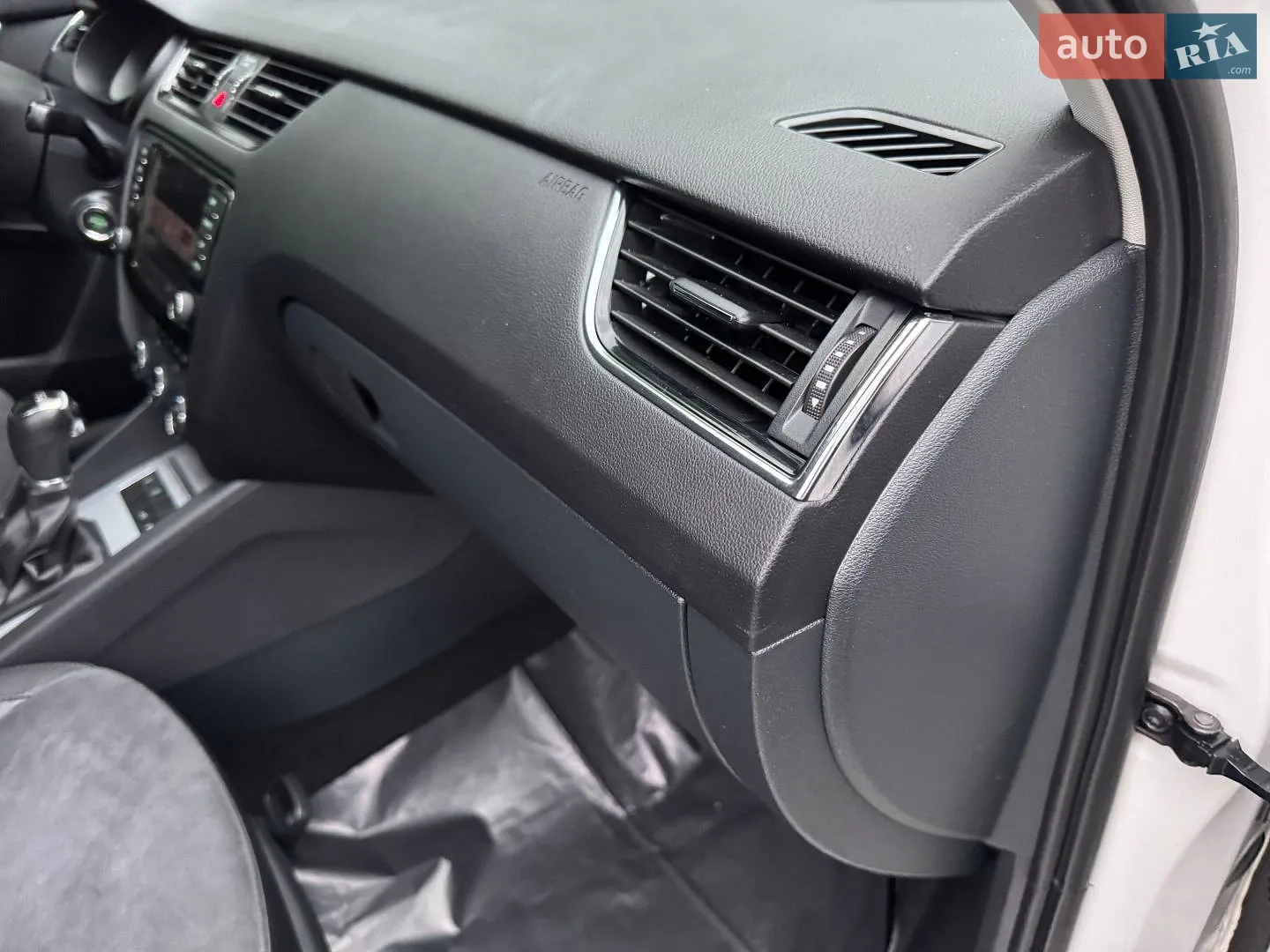 2014 Skoda Octavia - мініатюра 61